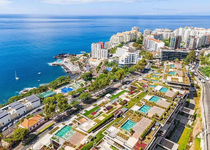 Savoy Monumentalis Your In Madeira Island *