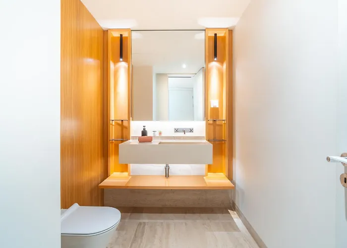 Savoy Monumentalis Your In Madeira Island פונשל